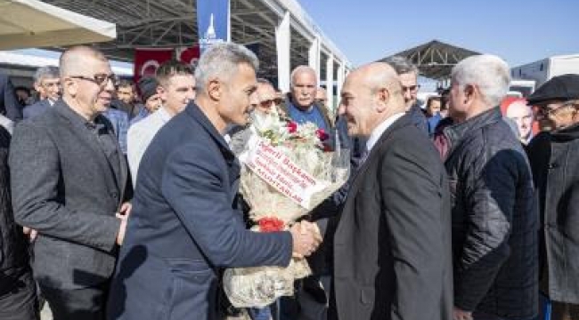 Tunç Soyer Bergamalı muhtarlarla bir araya geldi 