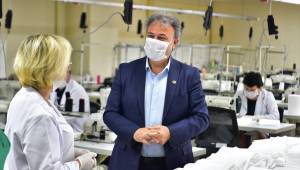 Bornova'da günde 30 bin maske üretilebilecek