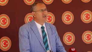 CHP'li Sertel: 112 yıl öncesinin sansür uygulamalarına tanık oluyoruz