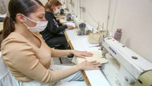 Kadınlar iş hayatı için ilk adımı Buca'da attı