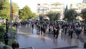 Dokuzu beş geçe Buca'da hayat durdu