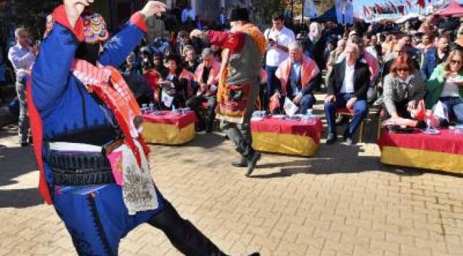 Ödemiş kestane festivali ile şenlendi