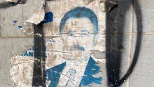 Bayraklı'da Nostalji Afişleri