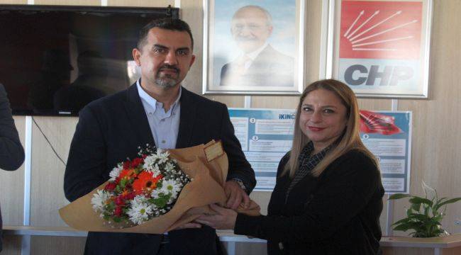 Başkan Atabay'dan Çiçeği Burnunda Başkan Pere'ye Ziyaret