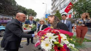 Başkan Soyer Gününü Gazi ve Şehit Ailelerine Ayırdı