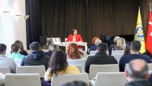 Buca Belediyesi Ünlü Gazeteciyi Konuk Etti