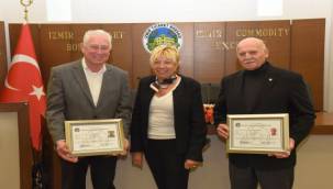 İzmir Ticaret Borsası'nda Aracılar Sertifikalarını Aldı