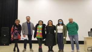 TRT Belgesel Kurgu Yönetmeni Erdem Çelik Genç İletişimcilerle Buluştu