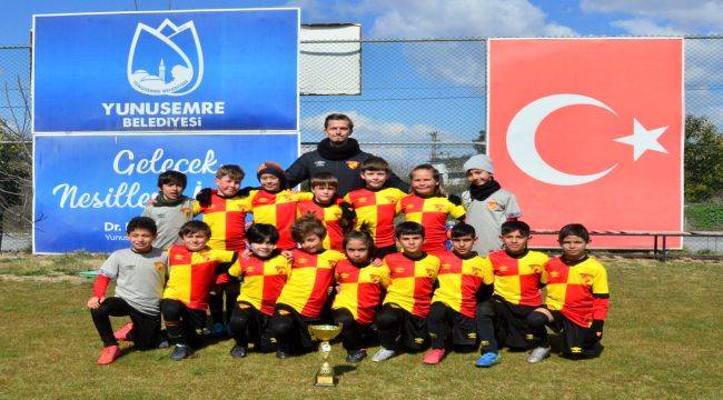 Yunusemre Belediyespor'dan Çanakkale Zaferine Özel Turnuva