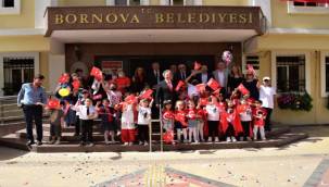 Başkan İduğ, makamımı çocuklara teslim etti