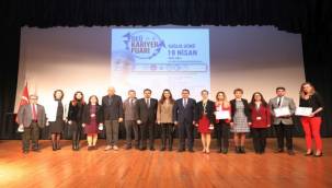 DEÜ gençlere kariyer fırsatları sunmayı sürdürüyor