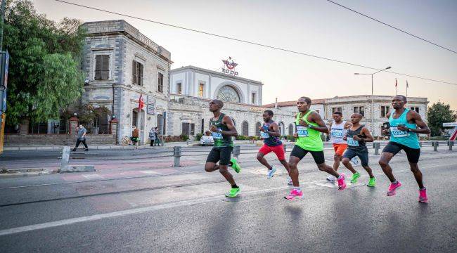 Maraton İzmir'de start zamanı geldi
