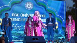 Türk Kızılay'ı Egeli öğrencileri iftar yemeğinde buluşturdu