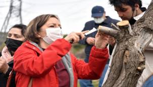 Yerel üreticilere budama, aşılama ilaçlama eğitimi