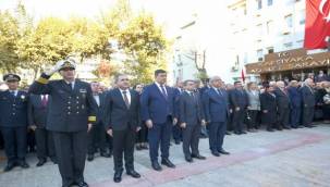 KARŞIYAKA'DA YAŞAM, 9'U 5 GEÇE DURDU