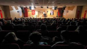 Buca Belediyesi sanat etkinliğine yoğun ilgi