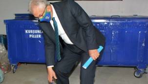 En çok atık pil toplayan Zafer İlkokulu'na ödül