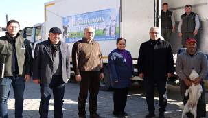 Aydın Büyükşehir Belediyesi'nden Küçük Aile İşletmelerine Yem Desteği