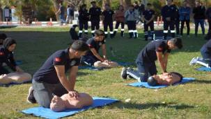 Bir yılda 25 bin 832 kişi Ege Üniversitesi onaylı sertifika sahibi oldu 