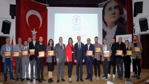 Genç Girişim ve Yönetişim Derneği Büyüyor//İlk Şubesi İzmir'de açıldı 