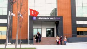 EÜ Hemşirelik Fakültesinden Depremzede Öğrencilere 12 Ay Burs Desteği