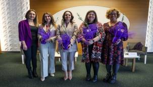  KARŞIYAKA'DA 8 MART'A ÖZEL KADIN SÖYLEŞİSİ