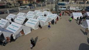 Konak'ın Çadır Kentinde Hayat Başladı