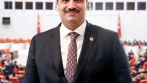 AK Partili Bekle'den CHP'nin Menemen'de açtığı Roman karikatürüne tepki