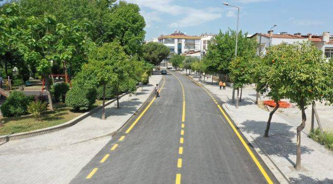 Aydın Büyükşehir Belediyesi Efeler Evliya Çelebi Caddesi'ni Yeniledi