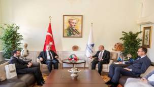 İtalya'nın Türkiye Büyükelçisi Giorgio Marrapodi Soyer'i ziyaret etti
