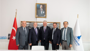 İzmir Büyükşehir Belediyesi esnafla el ele olmaya devam edecek