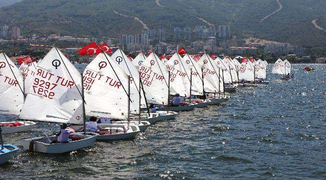 Narlıdere'de Yelkenler, Kurtuluşun Kahramanlarına Saygı İçin Açılıyor