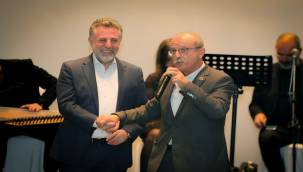 Bayraklı'nın muhtarları Başkan Sandal'ın yanında