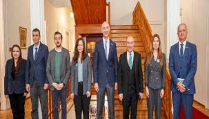 İzmir Büyükşehir Belediyesi çocuk dostu kent için UNICEF ile protokol imzaladı