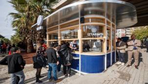 İzmirli Kahve'nin ikinci şubesi Bornova'da açıldı