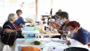 Başkan Sandal, "Güçlü kadın, güçlü Bayraklı"