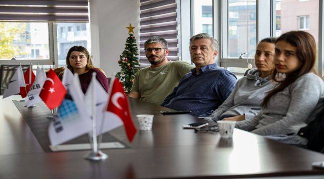 Karşıyaka'da "Yerel Yönetimlerde Etkili Geri Dönüşüm" konuşuldu 
