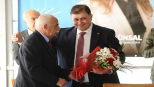 Başkan Tugay'dan AKP'nin Körfez tüp geçişi projesine eleştiri