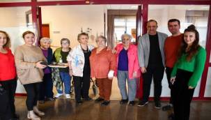 Huzurevi sakinlerinden geri dönüşüm sergisi