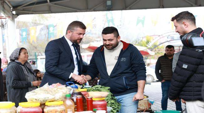 CHP Buca Belediye Başkan adayı Görkem Duman, hafta sonu köyleri ziyaret etti.