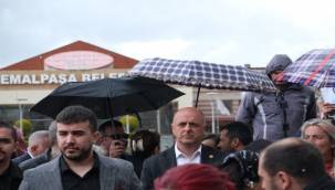 Hayvansever Özlale protesto eylemine katıldı