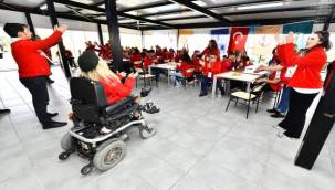  İzcilik Kampı ile İyilik Dolu Bir Yolculuk