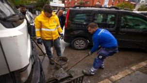İzmir'de Yağmur Alarmı