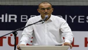 Spor Kulübü'nde bayrak değişimi