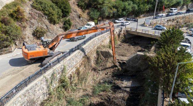 İZSU'dan kış öncesi temizlik ve altyapı hamlesi