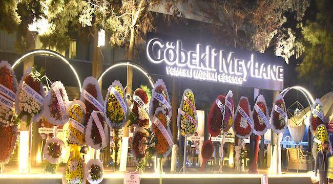 Göbekli İzmir sezonu açtı