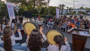 İzmir'den dünyaya, dünyadan İzmir'e: Buradayım, iyiyim