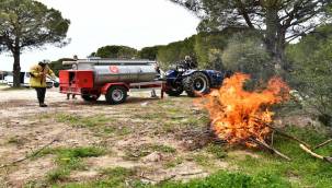 Büyükşehir'in köylere dağıttığı tankerler ormanları kurtarıyor