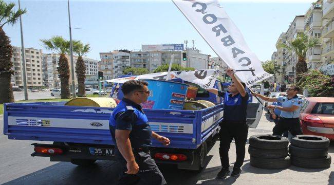 Karşıyaka Zabıtası iş başında!