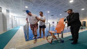 Suyun iyileştirici gücüyle engeller aşılıyor